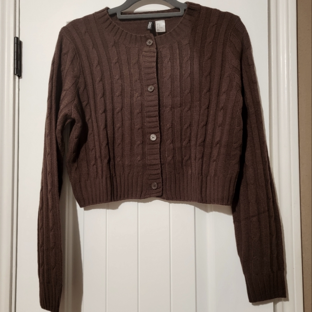 Crop sweater